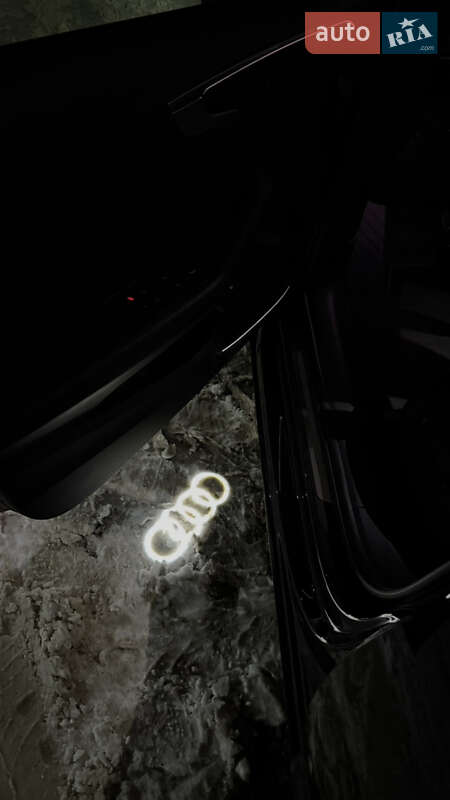 Седан Audi A4 2019 в Днепре