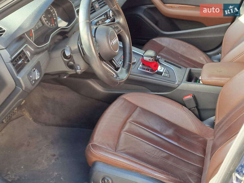 Седан Audi A4 2016 в Одесі