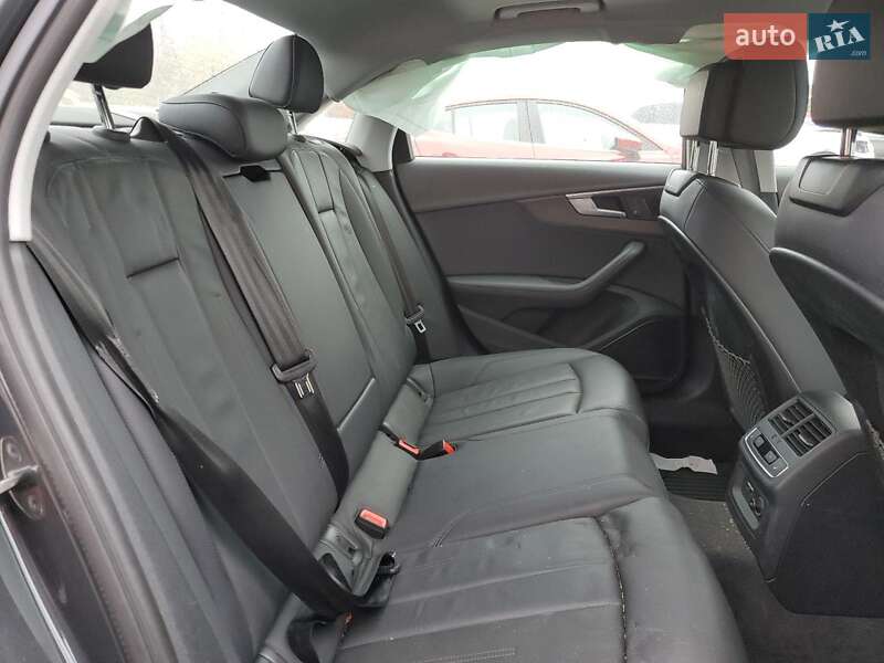 Седан Audi A4 2019 в Києві