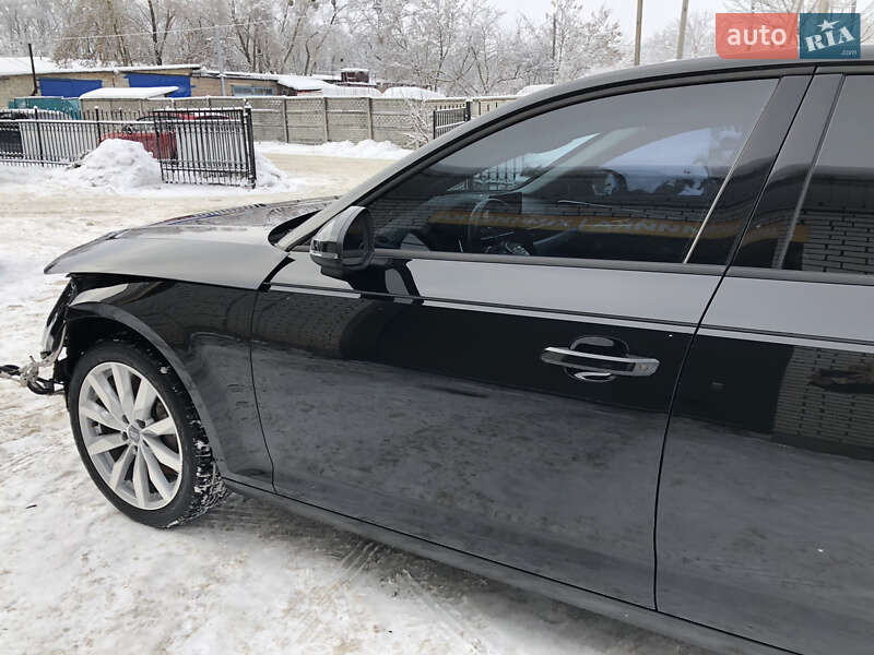 Седан Audi A4 2017 в Ирпене