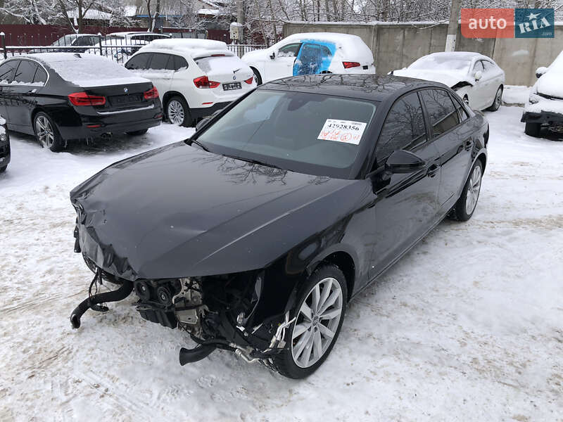 Седан Audi A4 2017 в Ирпене