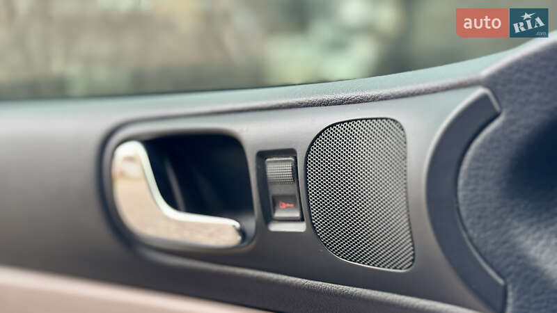 Седан Audi A4 2000 в Вінниці