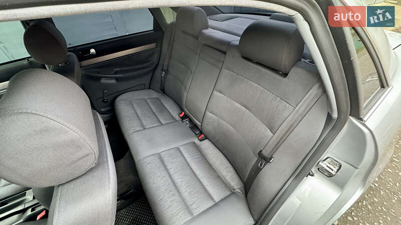 Седан Audi A4 2000 в Вінниці