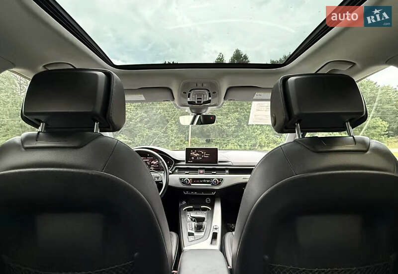 Седан Audi A4 2015 в Ровно