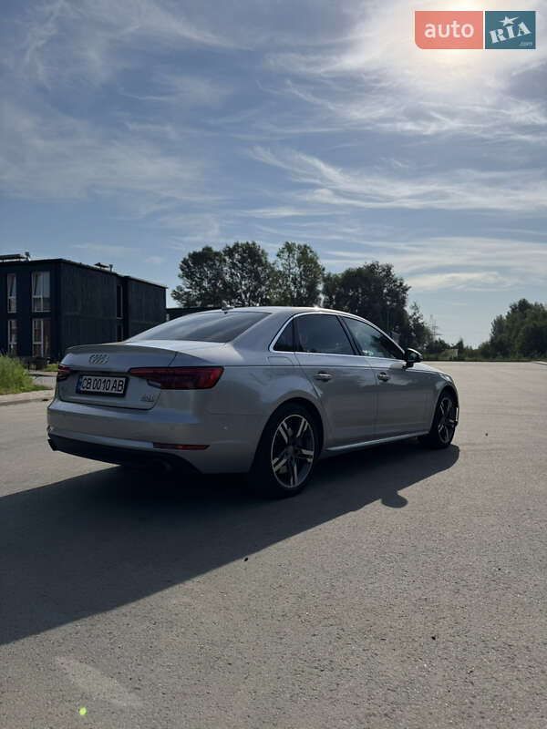 Седан Audi A4 2017 в Чернігові