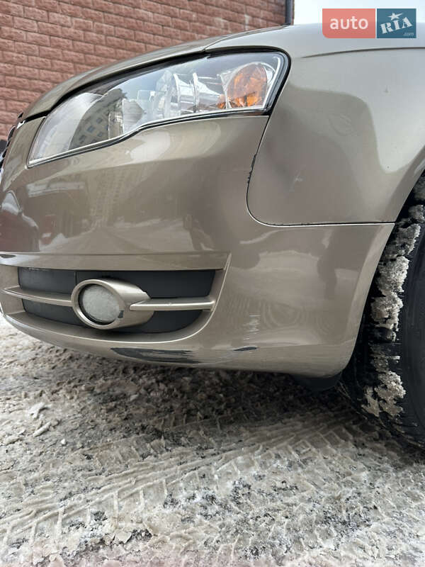 Седан Audi A4 2006 в Києві