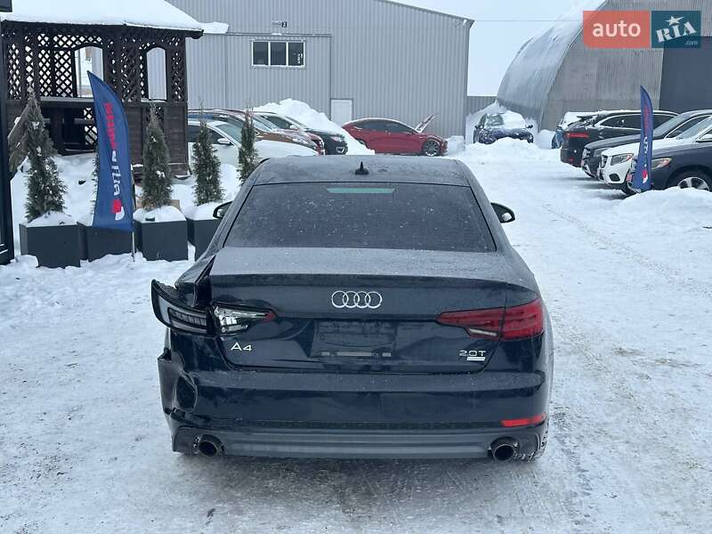 Седан Audi A4 2018 в Луцке