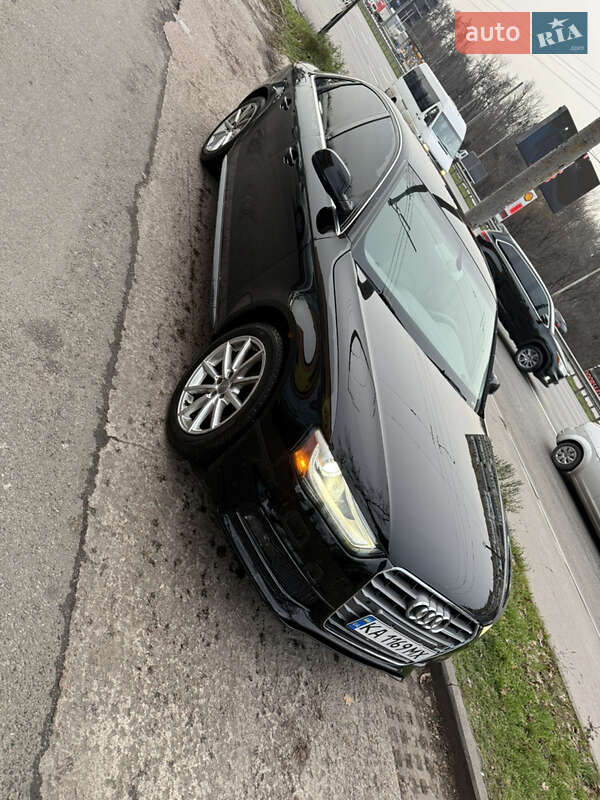 Седан Audi A4 2015 в Києві