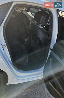 Седан Audi A4 2016 в Виннице