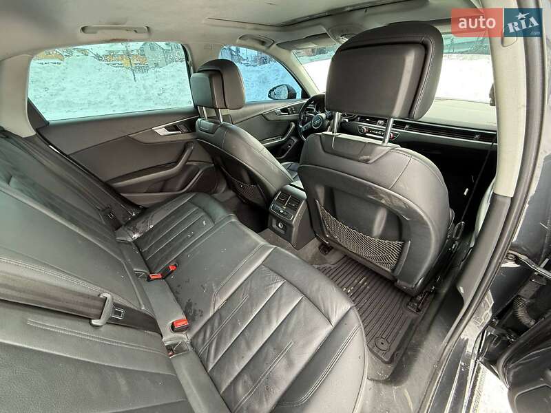 Седан Audi A4 2016 в Луцке