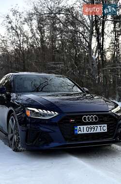 Седан Audi A4 2023 в Барышевке