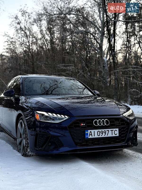 Седан Audi A4 2023 в Барышевке