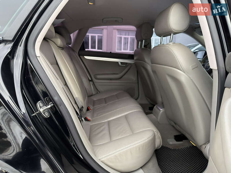 Седан Audi A4 2006 в Черновцах