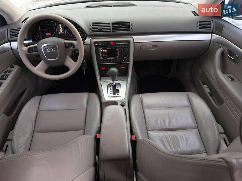 Седан Audi A4 2006 в Черновцах