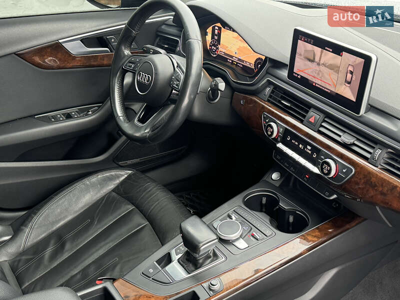 Седан Audi A4 2017 в Хмельницькому