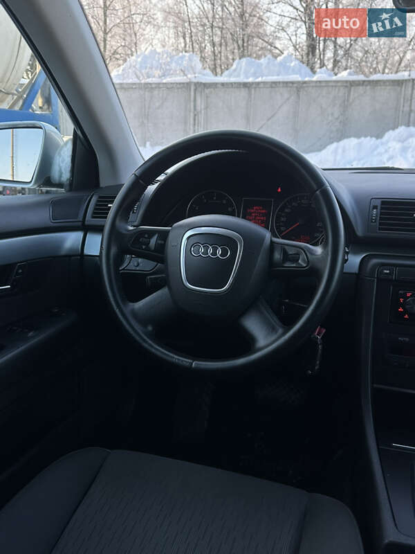 Универсал Audi A4 2005 в Сарнах