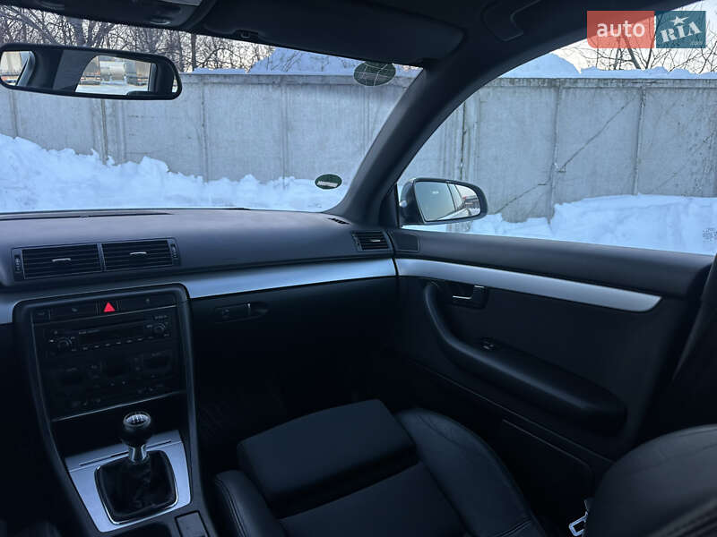 Универсал Audi A4 2004 в Сарнах