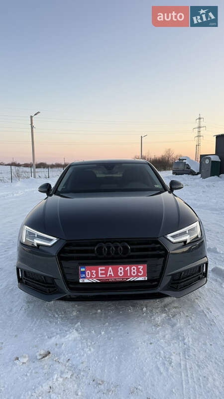 Седан Audi A4 2017 в Львові