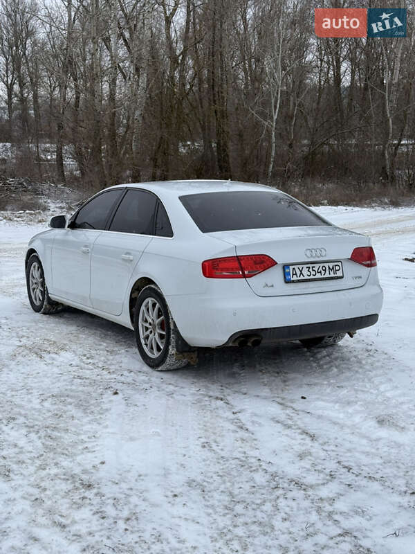 Седан Audi A4 2011 в Балаклії