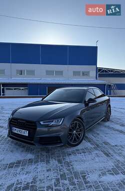 Седан Audi A4 2019 в Ромнах