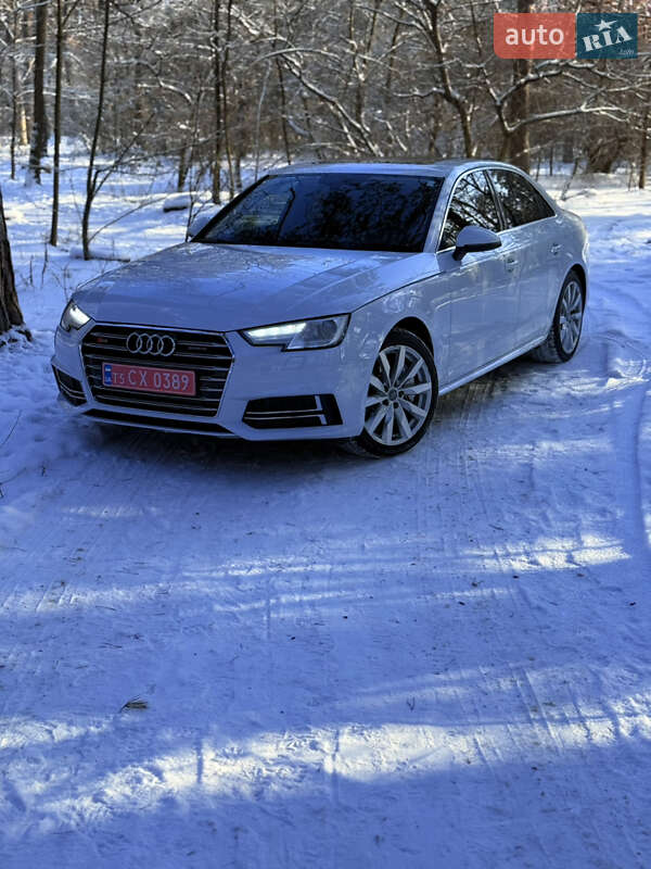 Седан Audi A4 2017 в Києві