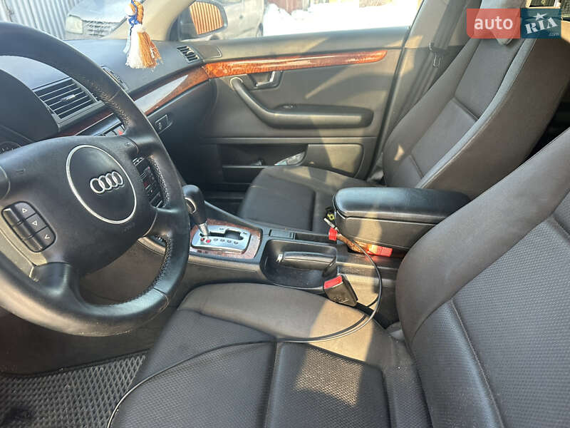 Універсал Audi A4 2003 в Києві
