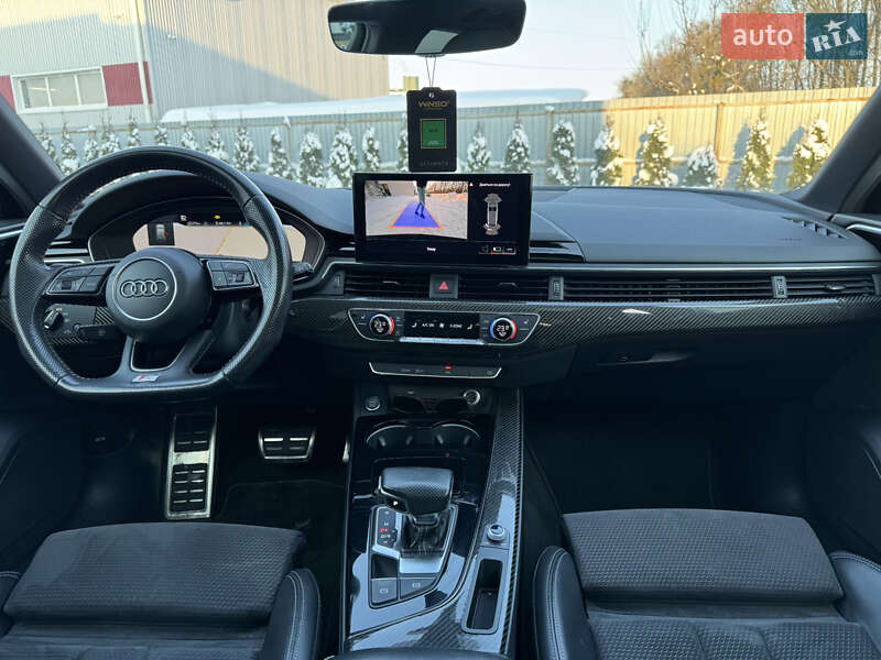 Универсал Audi A4 2019 в Луцке