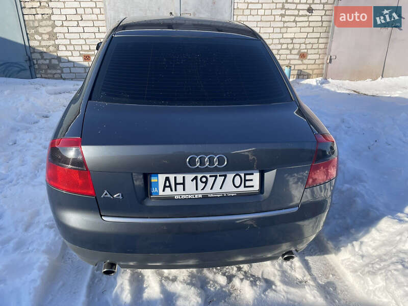 Седан Audi A4 2001 в Павлограді