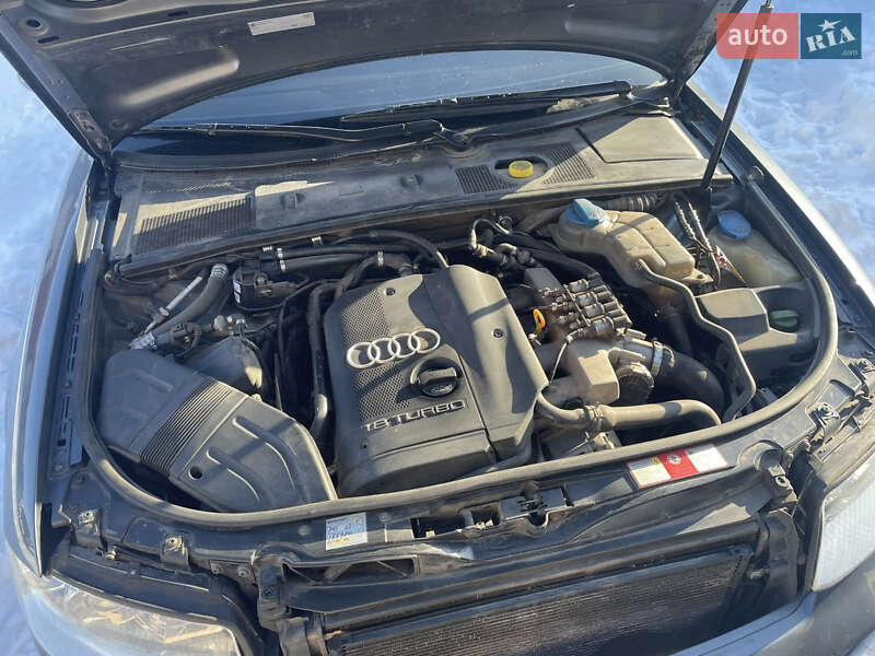 Седан Audi A4 2001 в Павлограді