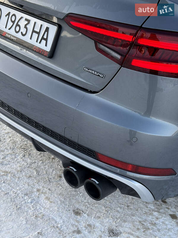 Седан Audi A4 2019 в Бучаче