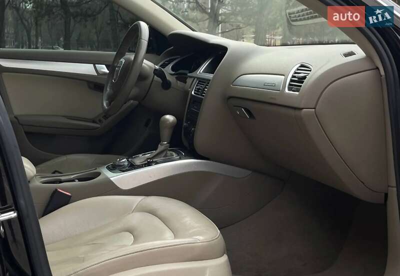 Седан Audi A4 2011 в Миколаєві