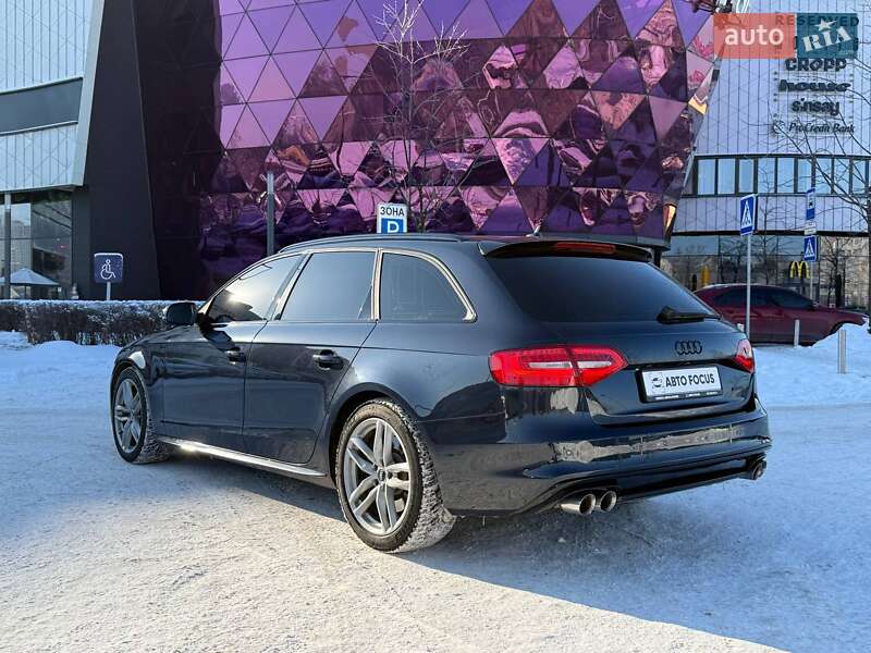 Универсал Audi A4 2015 в Киеве