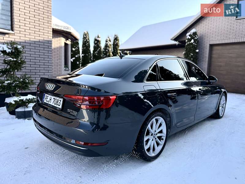 Седан Audi A4 2016 в Рівному