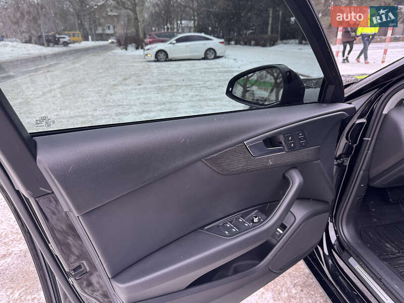 Седан Audi A4 2016 в Одесі