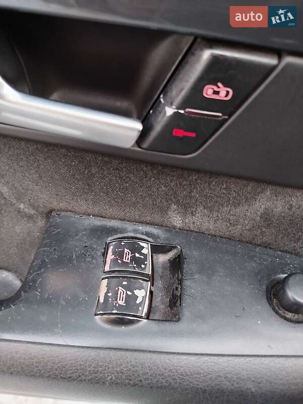 Седан Audi A4 2001 в Тернополі