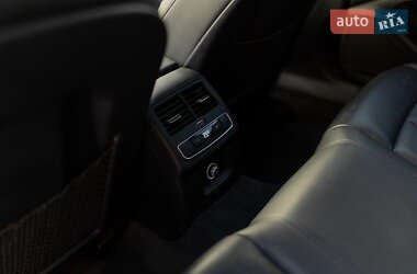 Седан Audi A4 2019 в Киеве