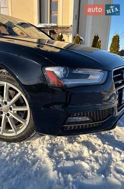 Седан Audi A4 2015 в Рава-Русской