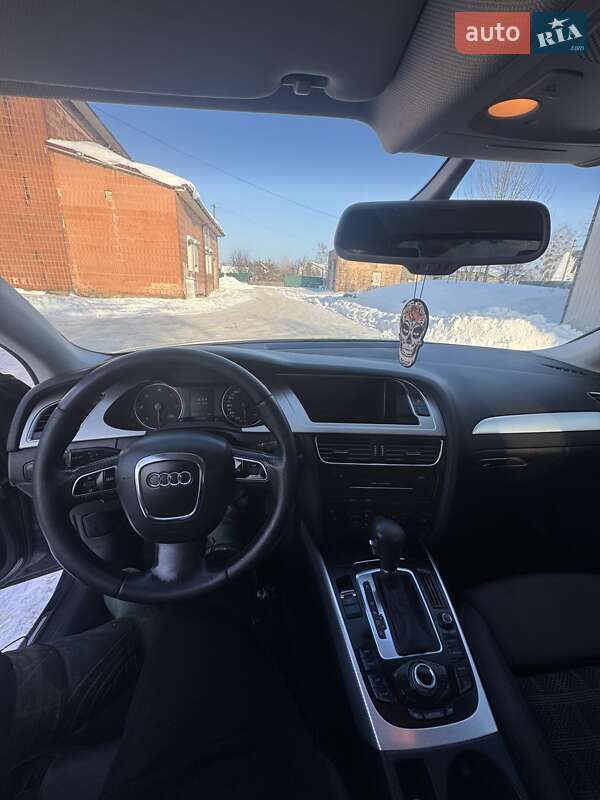 Универсал Audi A4 2010 в Ровно