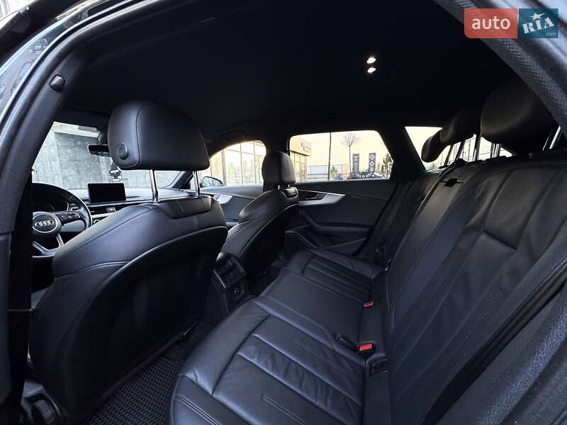 Універсал Audi A4 2018 в Луцьку