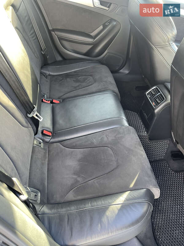 Універсал Audi A4 2015 в Сарнах