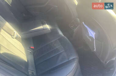 Седан Audi A4 2017 в Киеве