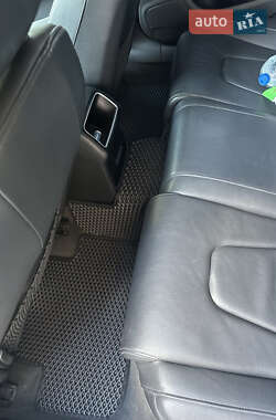 Седан Audi A4 2013 в Сарнах