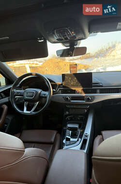Седан Audi A4 2021 в Луцке