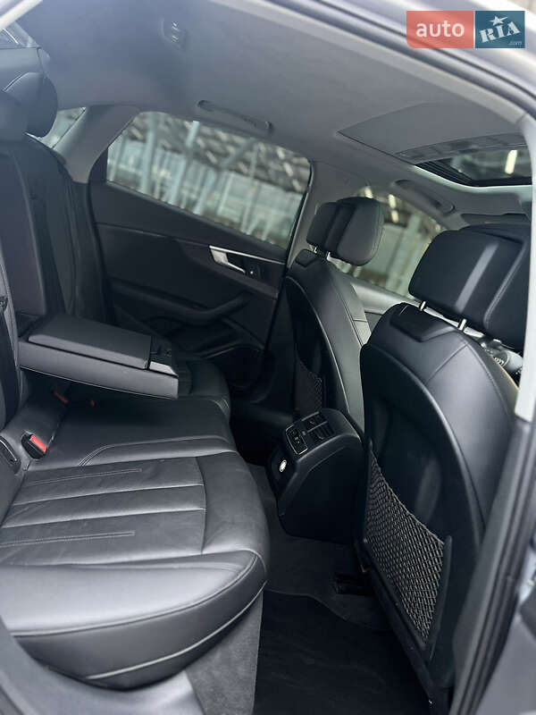 Седан Audi A4 2017 в Львове фото 31 Седан Audi A4 2017 в Львове