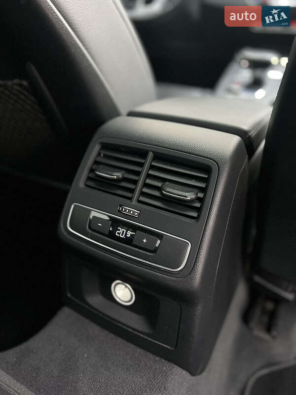 Седан Audi A4 2017 в Львове фото 34 Седан Audi A4 2017 в Львове