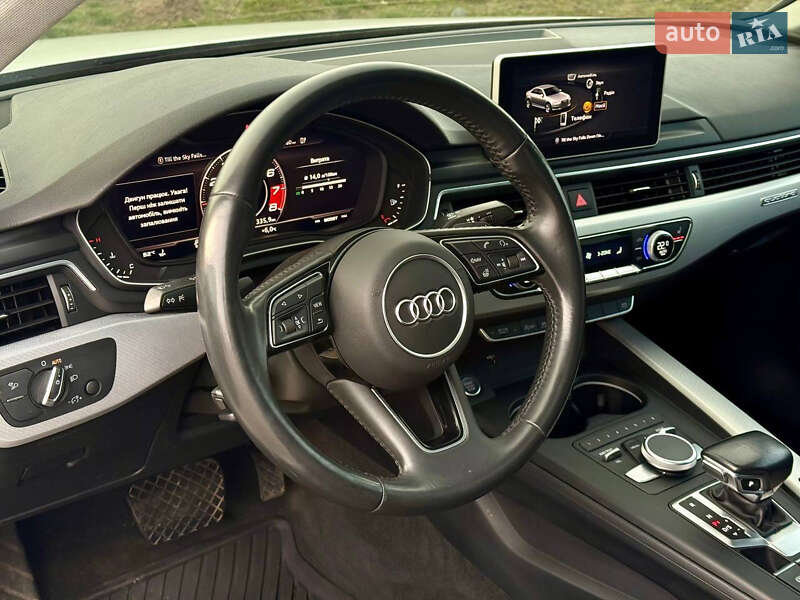 Седан Audi A4 2019 в Киеве