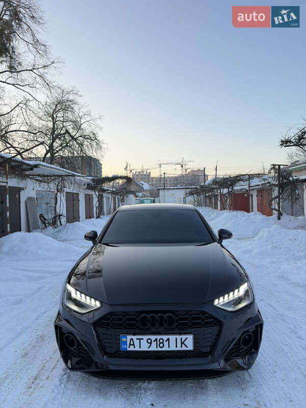 Седан Audi A4 2023 в Ивано-Франковске