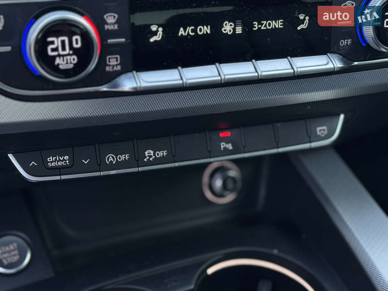 Седан Audi A4 2015 в Стрию фото 42 Седан Audi A4 2015 в Стрию