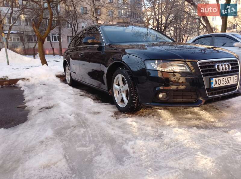 Универсал Audi A4 2010 в Мукачево