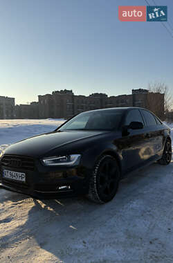Седан Audi A4 2013 в Івано-Франківську